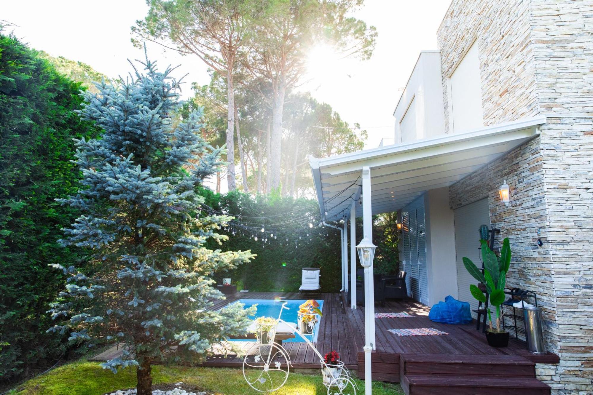 Villa Ingrit Durrës
